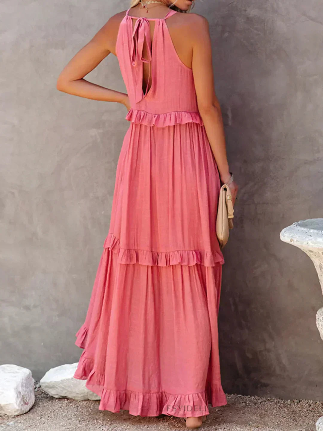 Sarah | Halter Ruffle Maxi Ruha (Majdnem elfogyott)