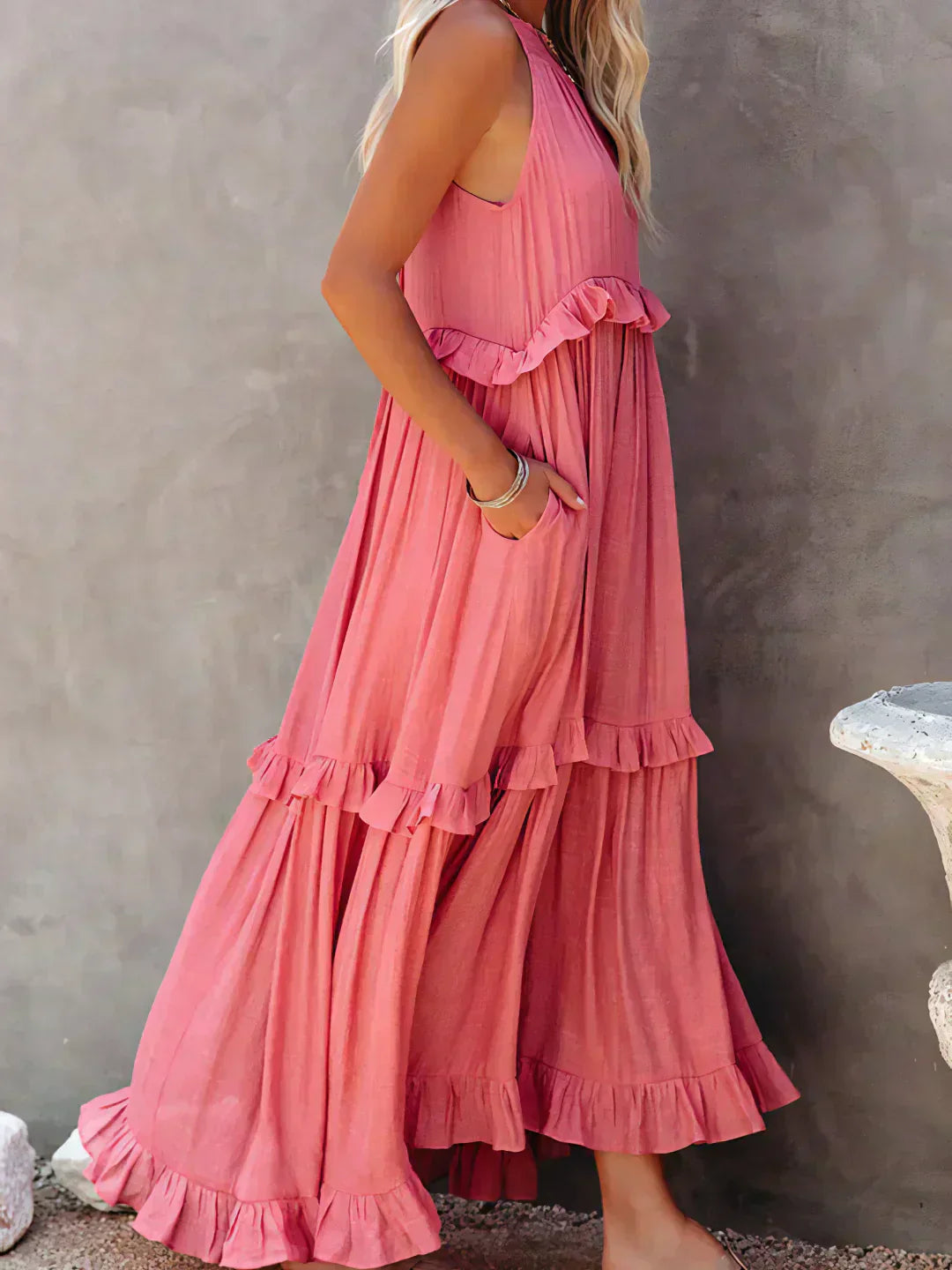 Sarah | Halter Ruffle Maxi Ruha (Majdnem elfogyott)