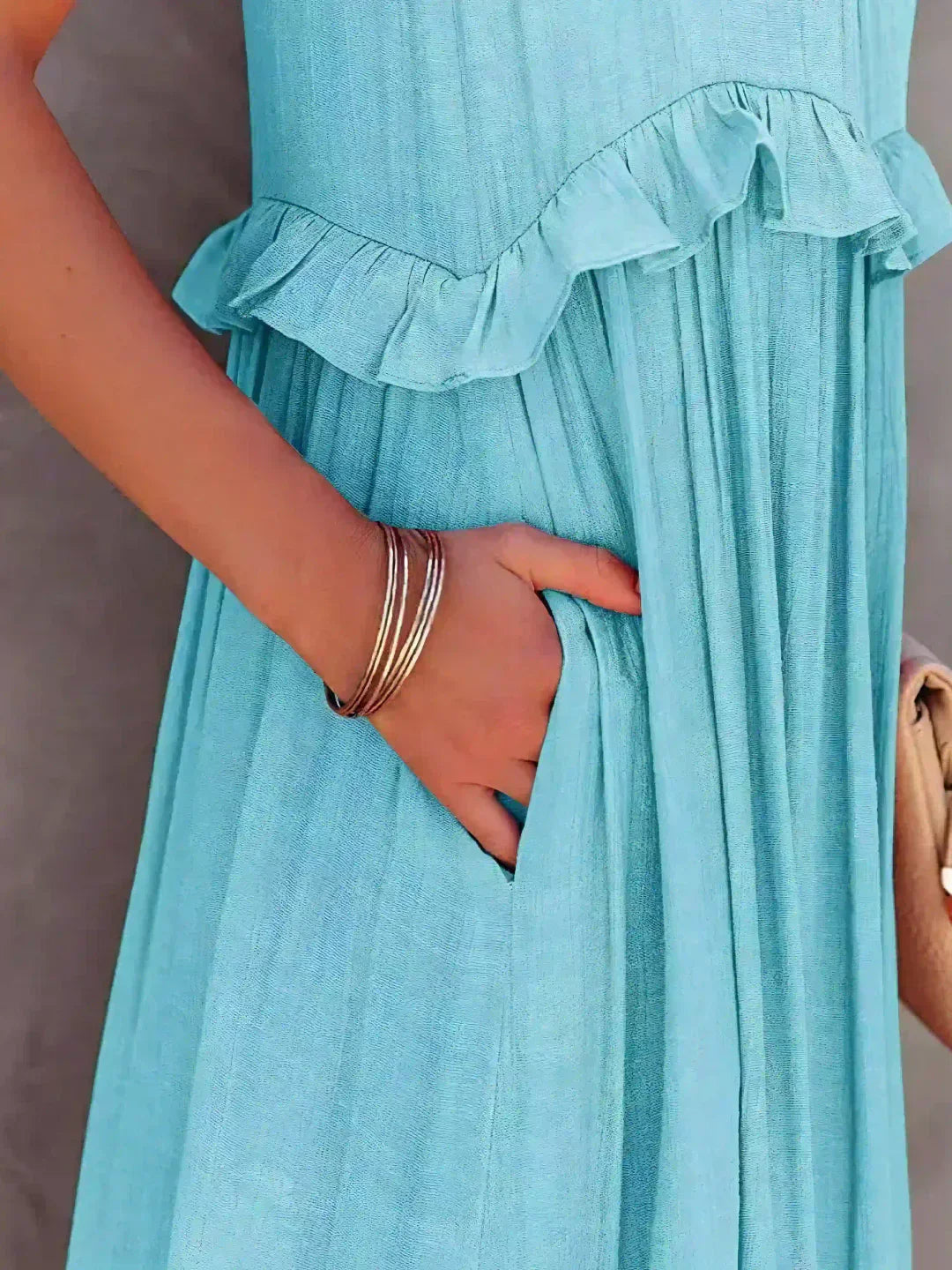 Sarah | Halter Ruffle Maxi Ruha (Majdnem elfogyott)